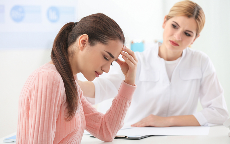 علت سردرد چیست و چطور آن را درمان کنیم؟