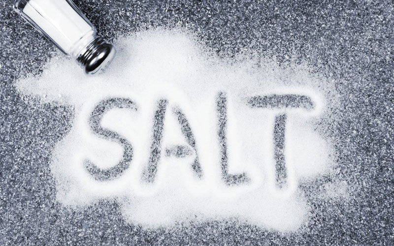 روزانه چه مقدار نمک یا سدیم مصرف کنیم؟