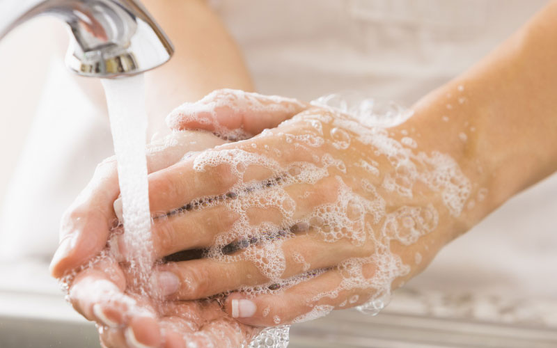 اهمیت شستن دست‌ها در سلامت بدن